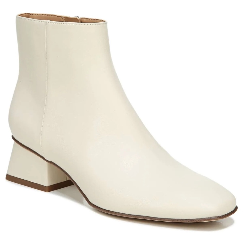 Women's Circus by Sam Edelman Daysi Ankle Boots - White Ivory